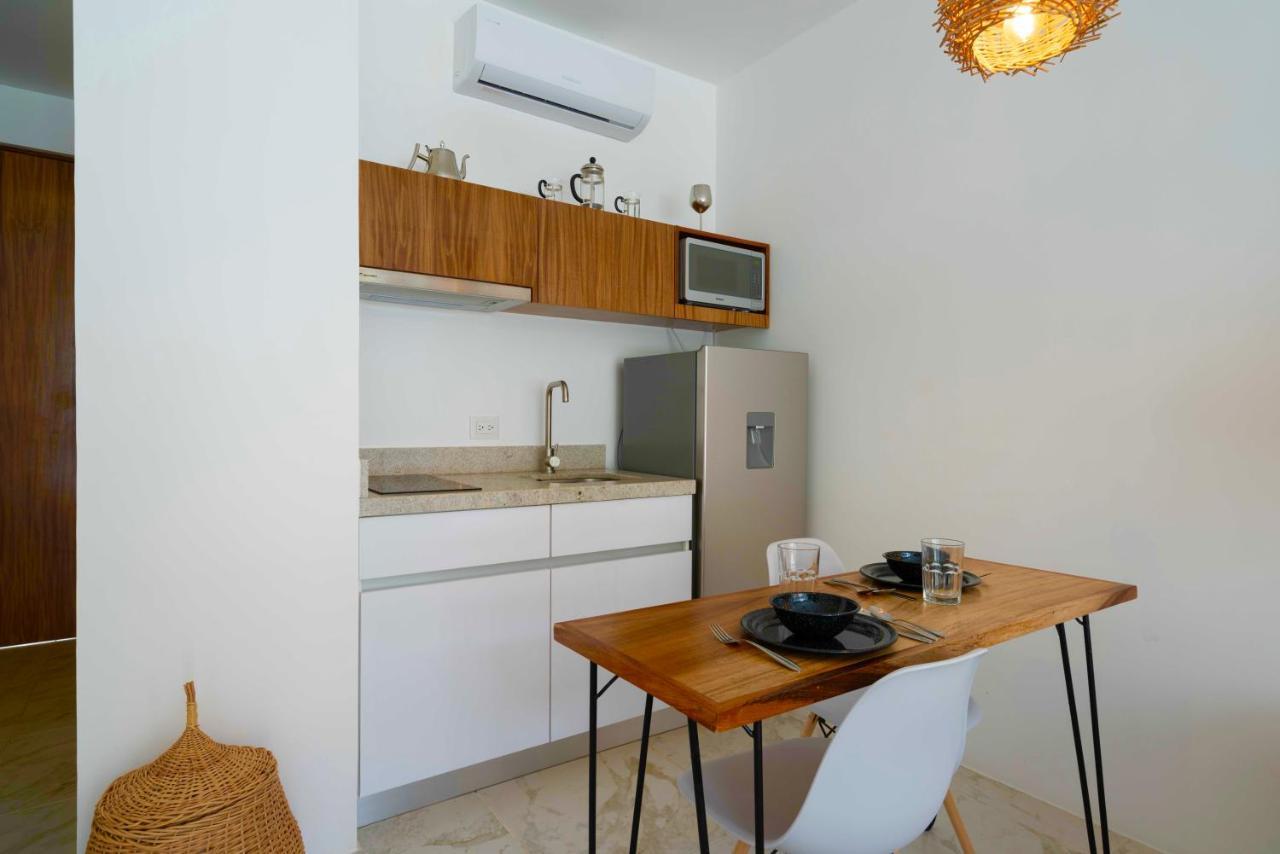 Beautiful Swim-Up Studio With Private Terrace, Pool And Jungle Gym Tulum Exterior photo