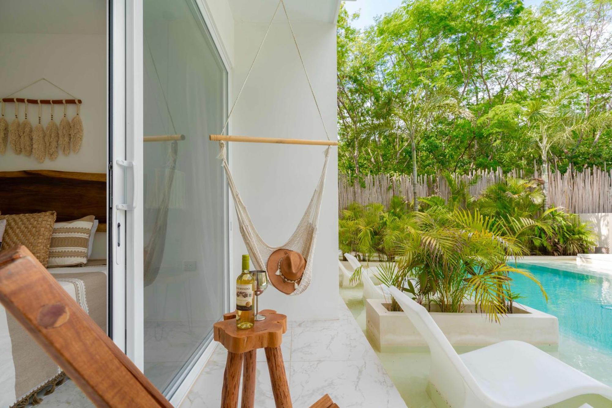 Beautiful Swim-Up Studio With Private Terrace, Pool And Jungle Gym Tulum Exterior photo